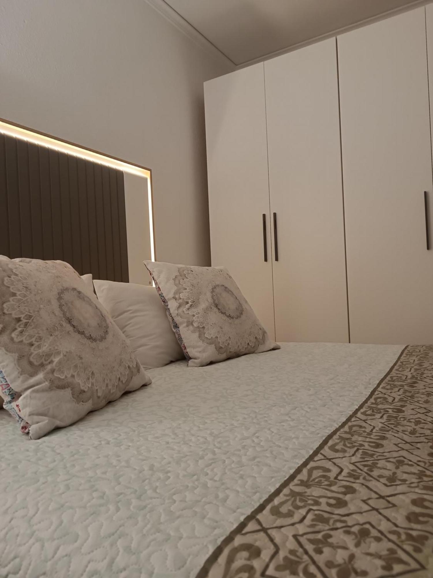 Appartamento Habitacion Luxurious Gran Budha Oliva Esterno foto