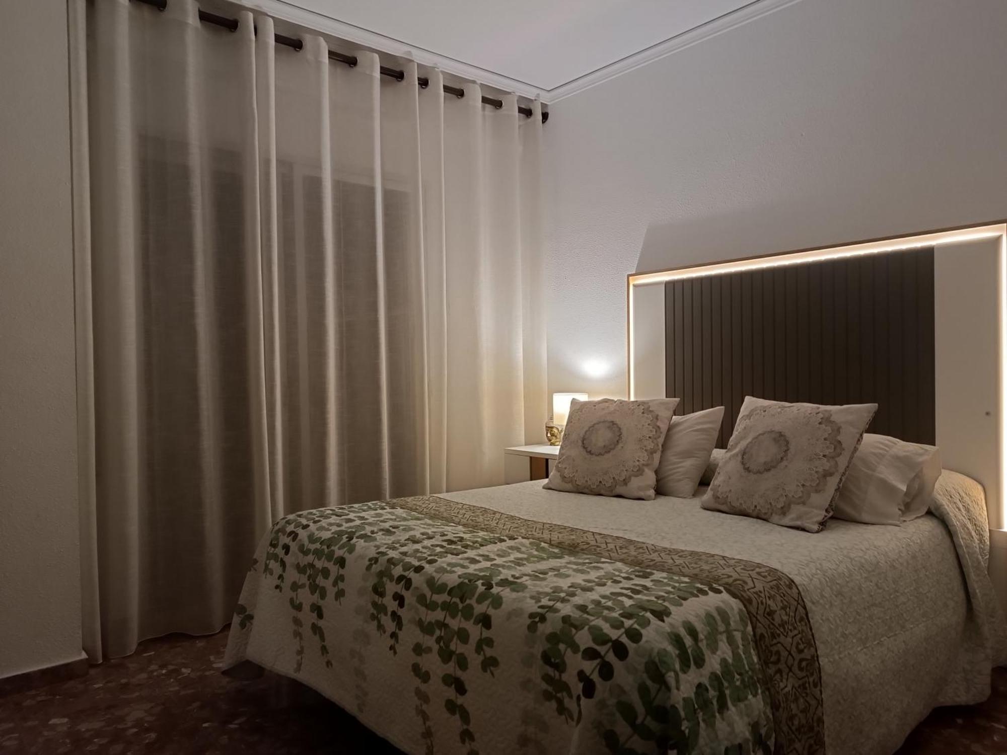 Appartamento Habitacion Luxurious Gran Budha Oliva Esterno foto